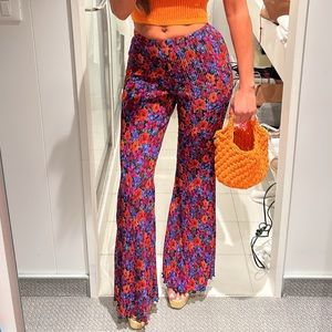 Floral belly bottom pants